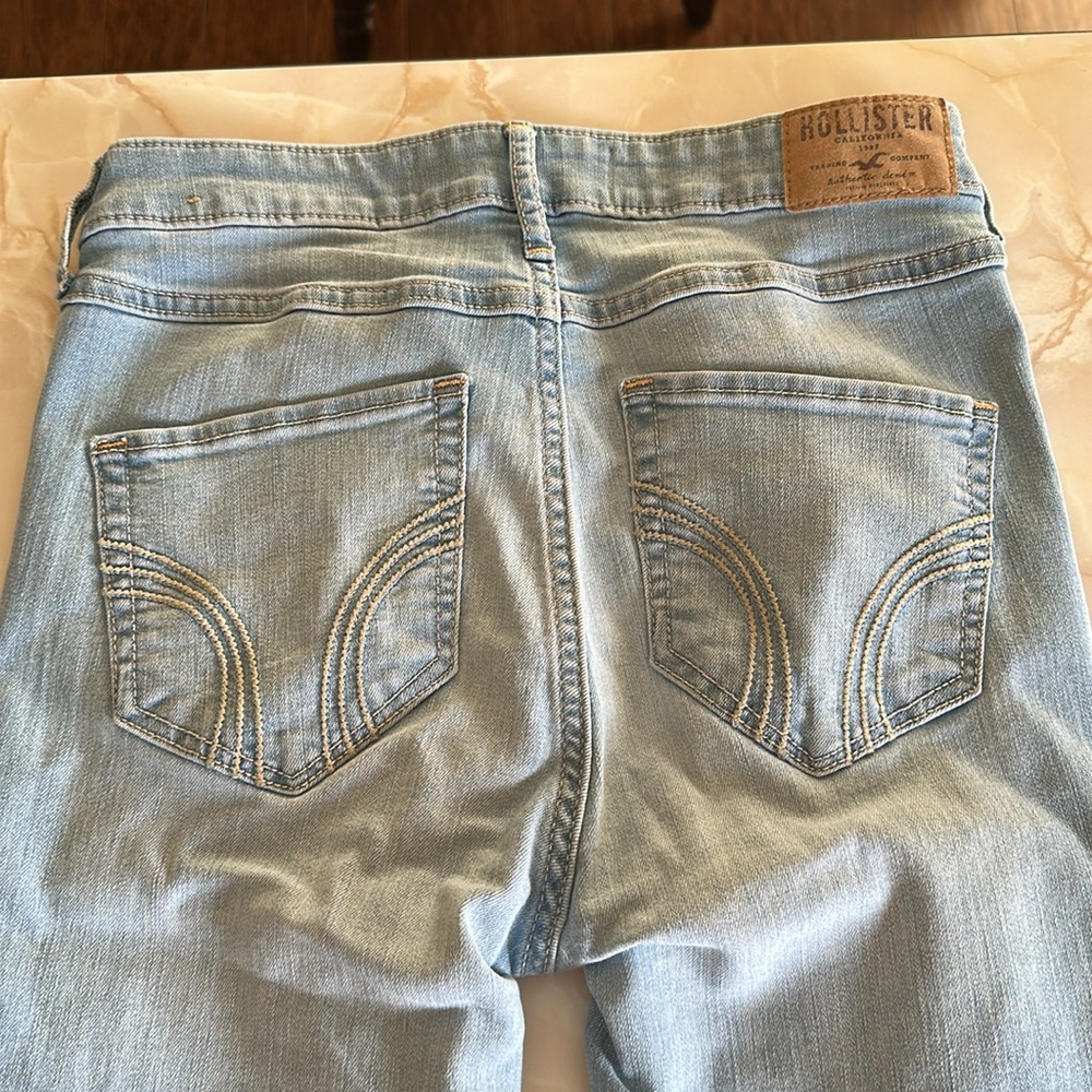 Hollister Blue Skinny Jeans Classic Fit - Picture 3 of 3